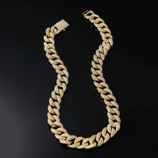 Picture of Cuban Link Necklace – Bold & Timeless